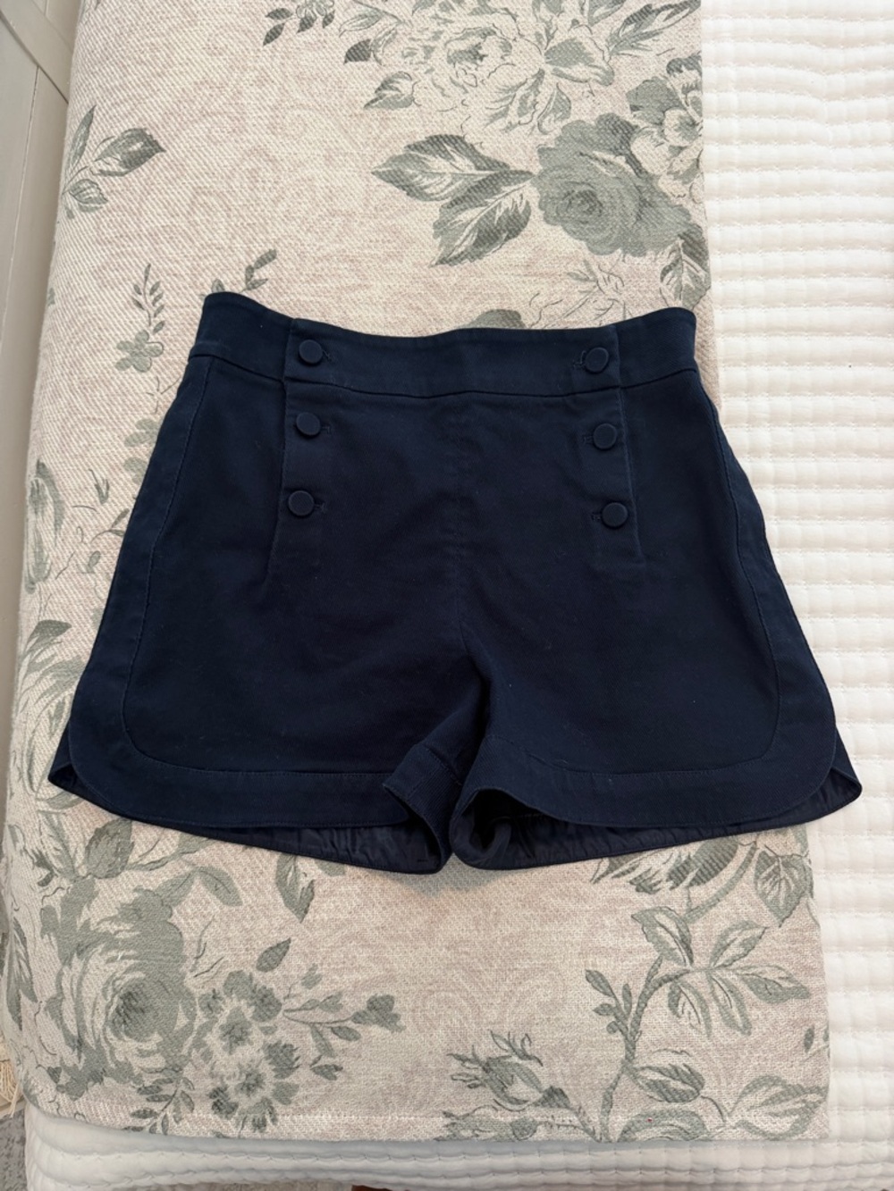 Club Monaco Navy High-Rise Button-Front Shorts